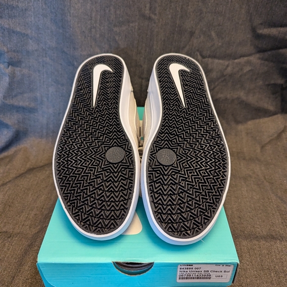 Nike SB Check Solar - Picture 6 of 6